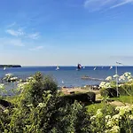 Panoramic Retreat-by Traum *